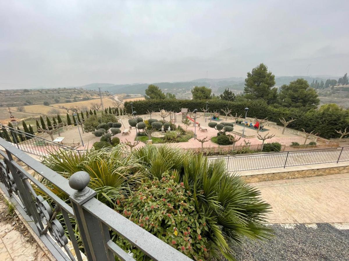 Villa Cals Iaios Villalba dels Arcs Esterno foto